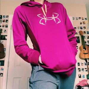 the cutest under armor hoodie